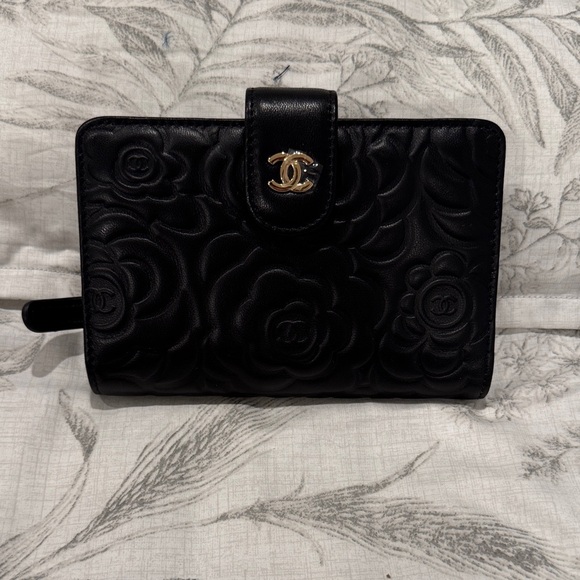 Chanel style Black wallet - Picture 1 of 8